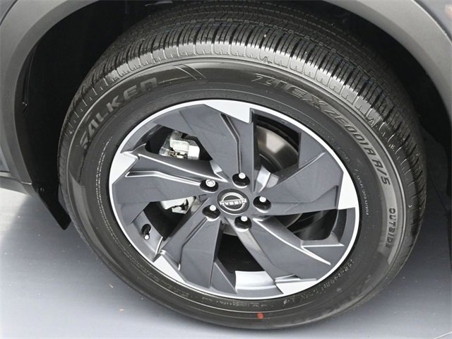 New 2026 Nissan Rogue SV image 8