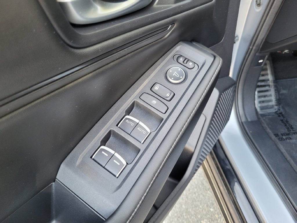 Used 2025 Honda Accord Sport image 33