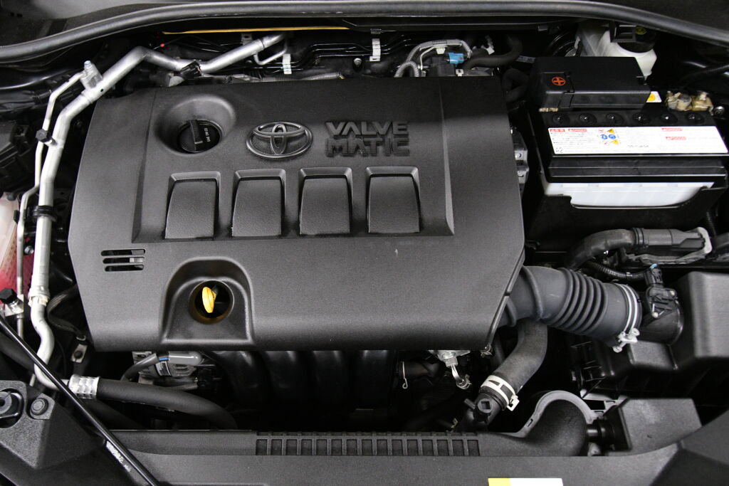 Used 2022 Toyota C-HR Nightshade image 33