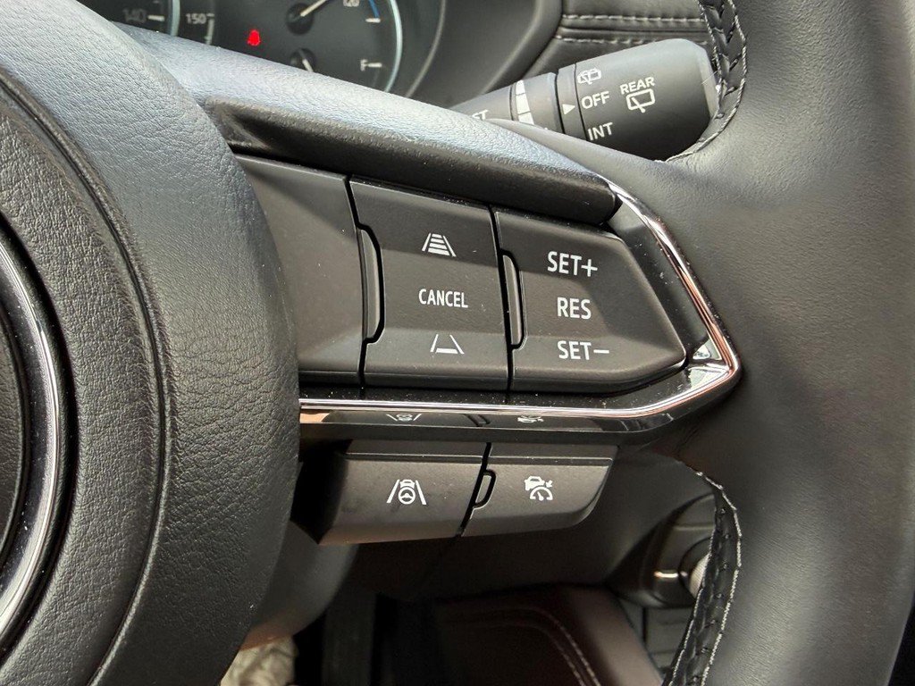 Used 2025 MAZDA CX-5 Signature AWD/4WD image 19