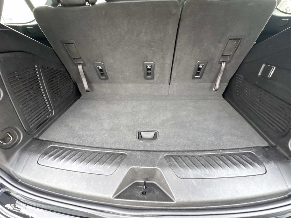 Used 2023 Chevrolet Tahoe LT image 17