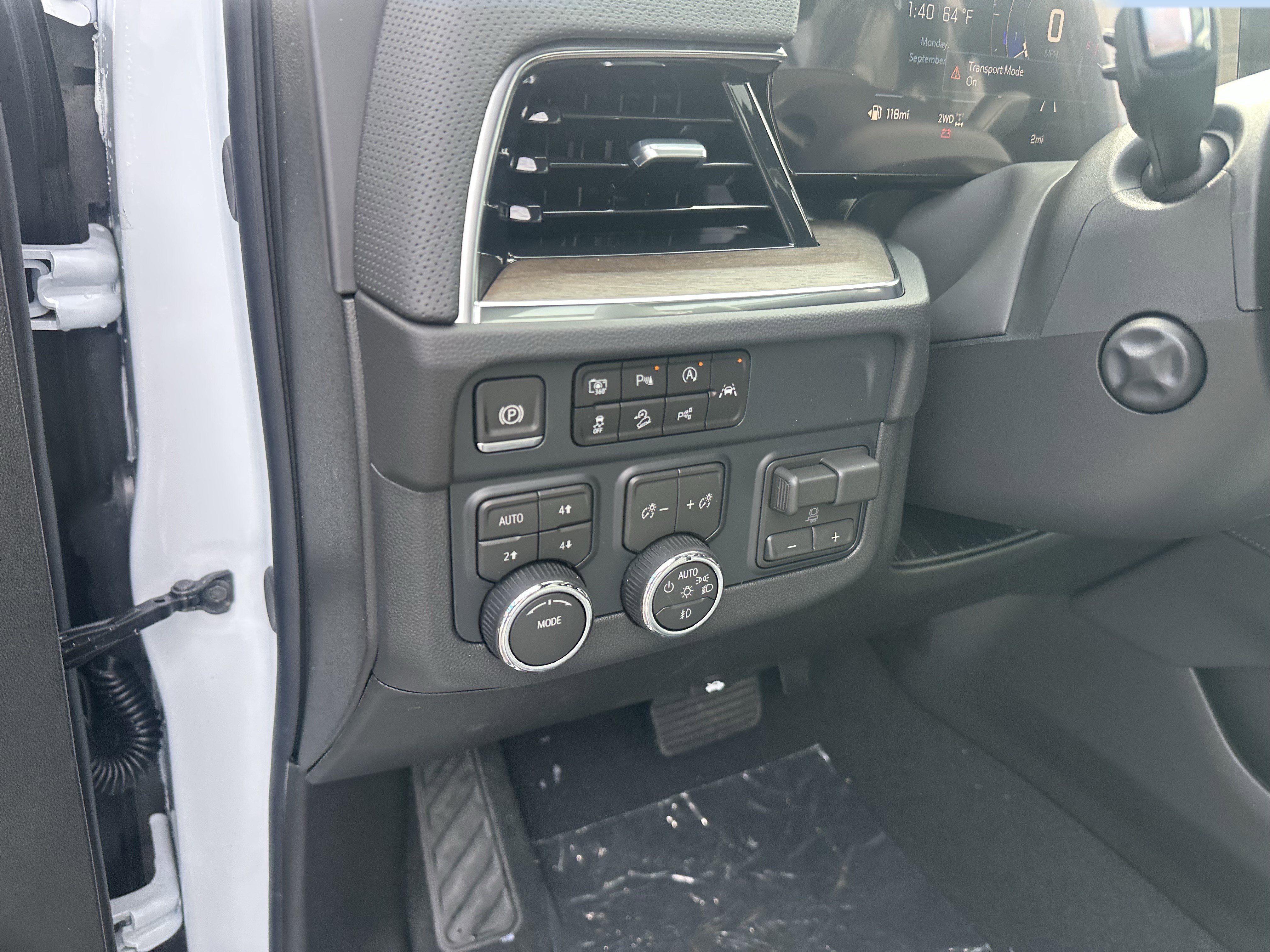 New 2026 Chevrolet Tahoe High Country image 9