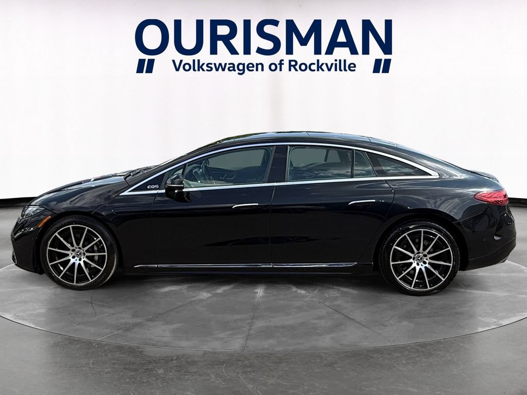 Used 2022 Mercedes-Benz EQS 450+ Sedan image 3