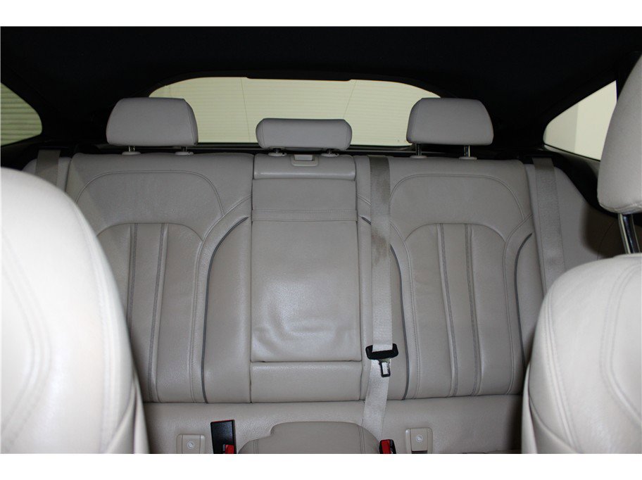 Used 2018 BMW 640i Gran Turismo xDrive w/ M Sport Package image 30