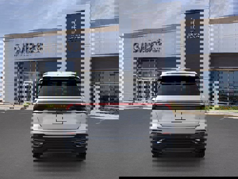 New 2026 Lincoln Nautilus Premier image 27