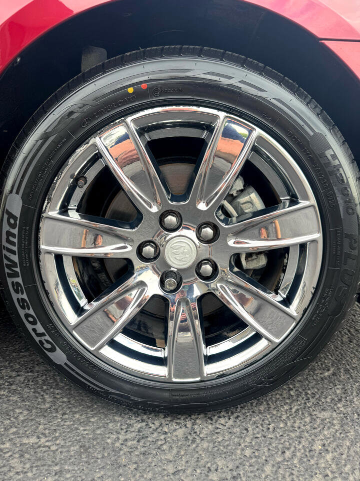 Used 2011 Buick LaCrosse CXL w/ Driver Confidence Package image 10