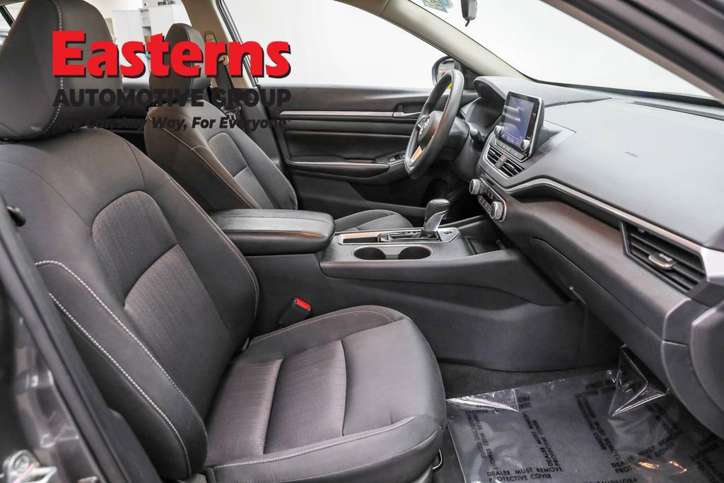 Used 2022 Nissan Altima 2.5 SV image 23