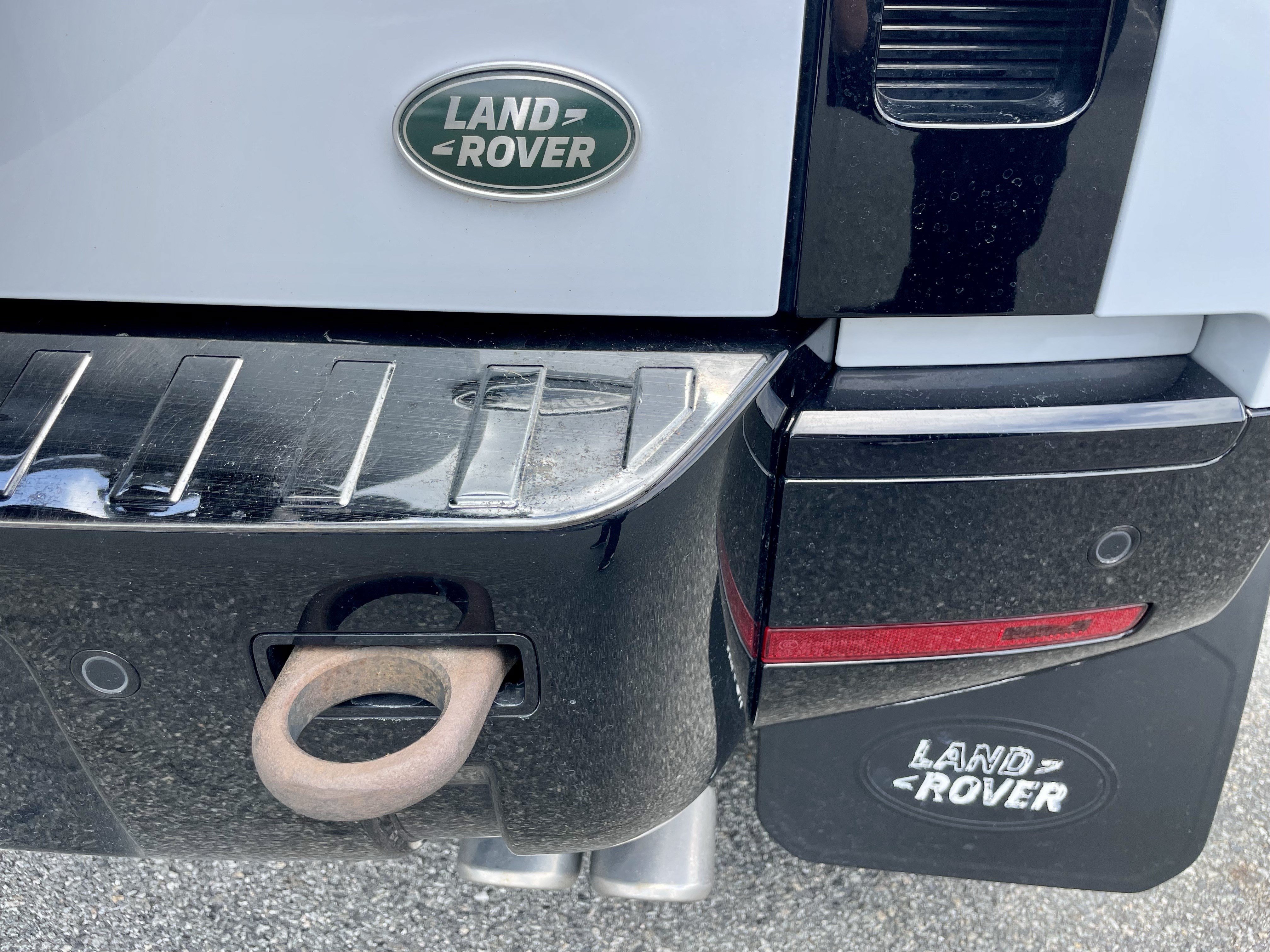 Used 2023 Land Rover Defender 110 V8 AWD/4WD image 41