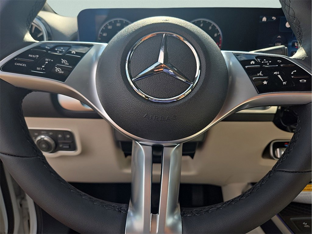 New 2026 Mercedes-Benz GLB 250 250 image 19