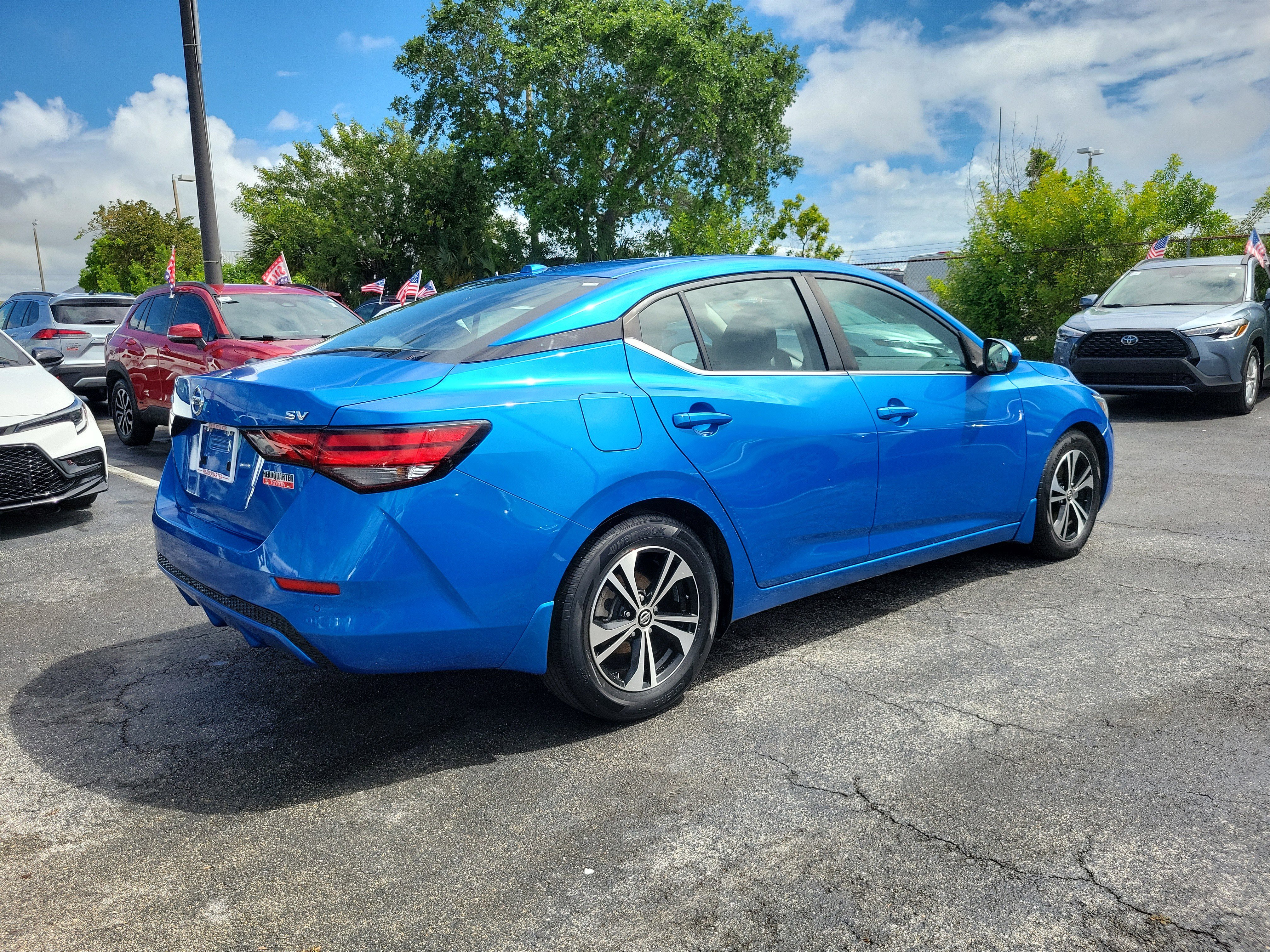 Used 2021 Nissan Sentra SV FWD image 12