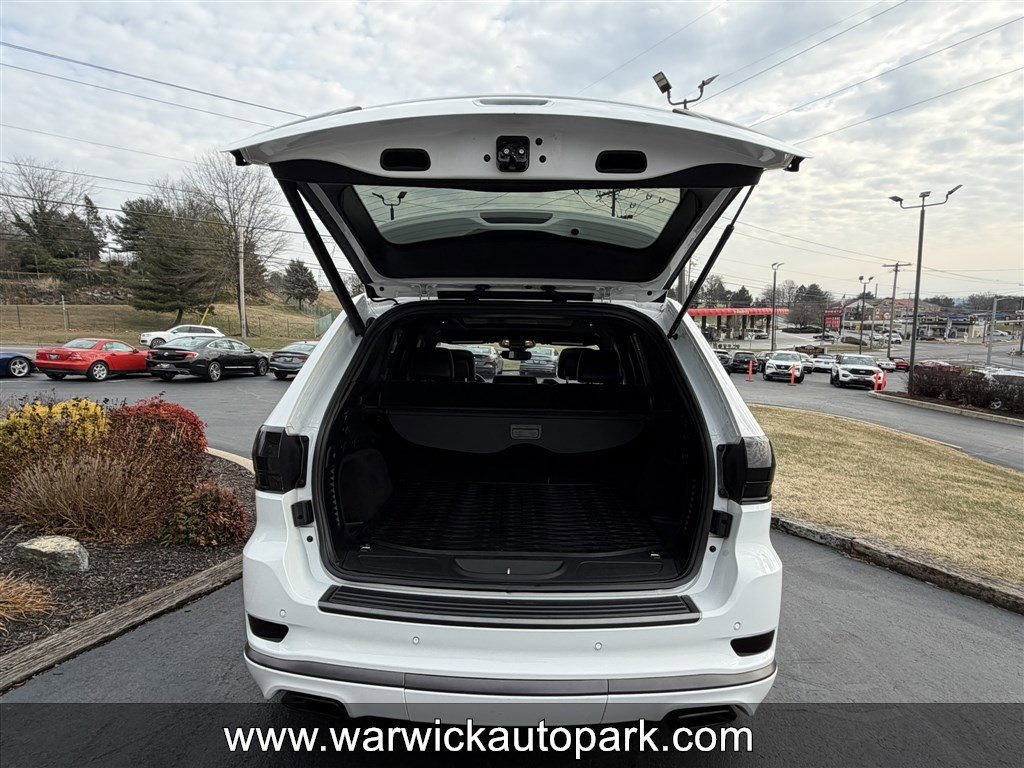 Used 2020 Jeep Grand Cherokee Limited X image 10