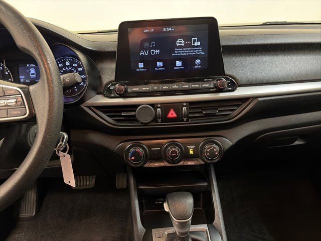 Used 2020 Kia Forte LXS image 23