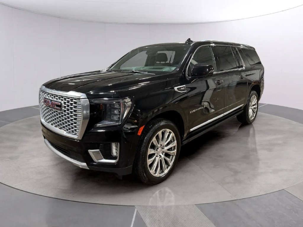 Used 2022 GMC Yukon XL Denali AWD/4WD image 7