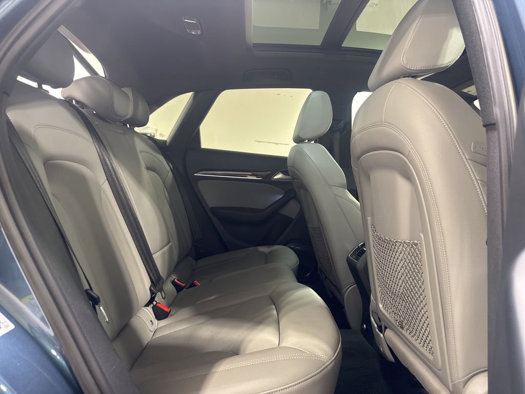 Used 2018 Audi Q3 2.0T Premium Plus w/ Premium Plus Package image 25