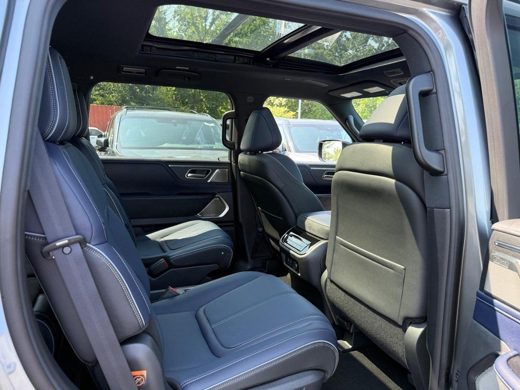 New 2027 INFINITI QX80 Sensory w/ Sport Exterior Package AWD/4WD image 5