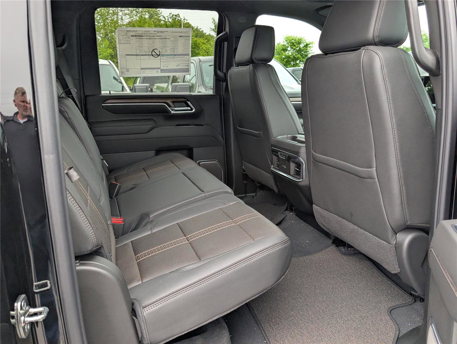 New 2026 Chevrolet Silverado 3500 High Country w/ Midnight Edition AWD/4WD image 8