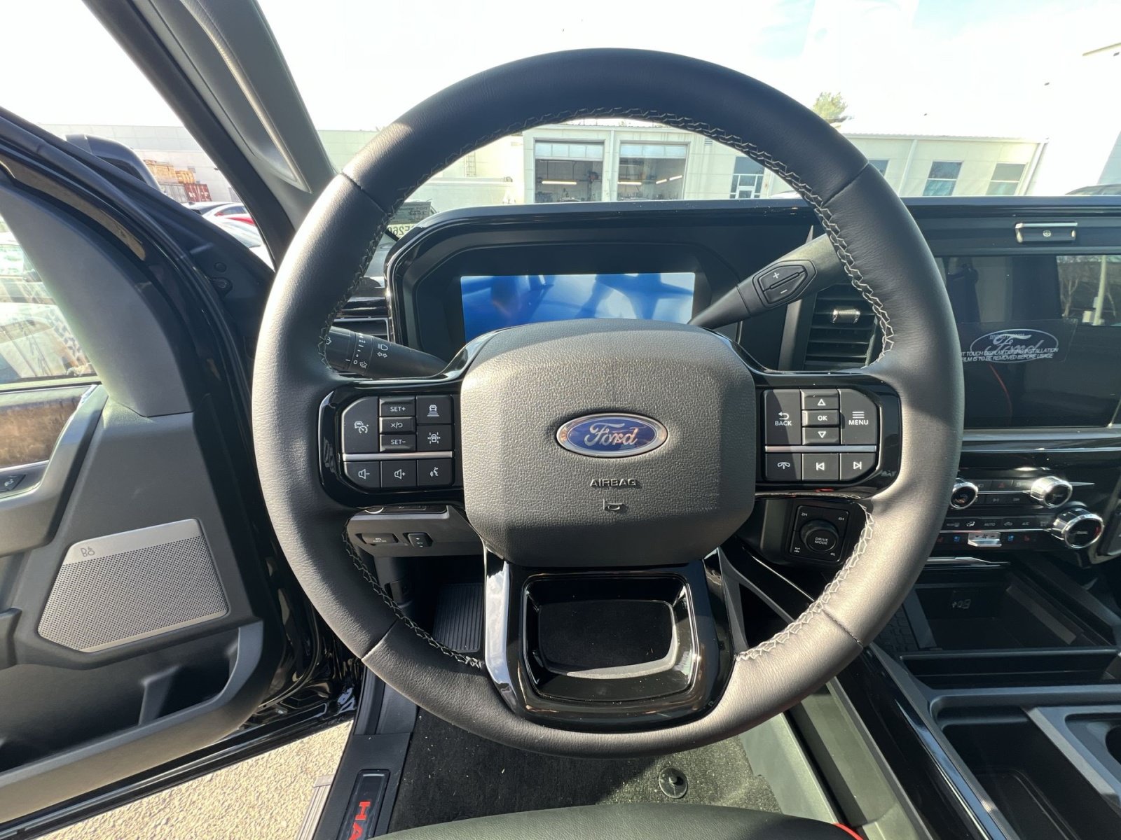 New 2026 Ford F250 Lariat w/ Black Appearance Package AWD/4WD image 24