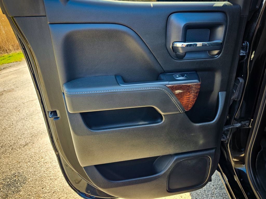 Used 2018 GMC Sierra 1500 SLT image 33