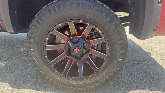 Used 2021 Chevrolet Silverado 2500 LTZ w/ LTZ Premium Package AWD/4WD image 6