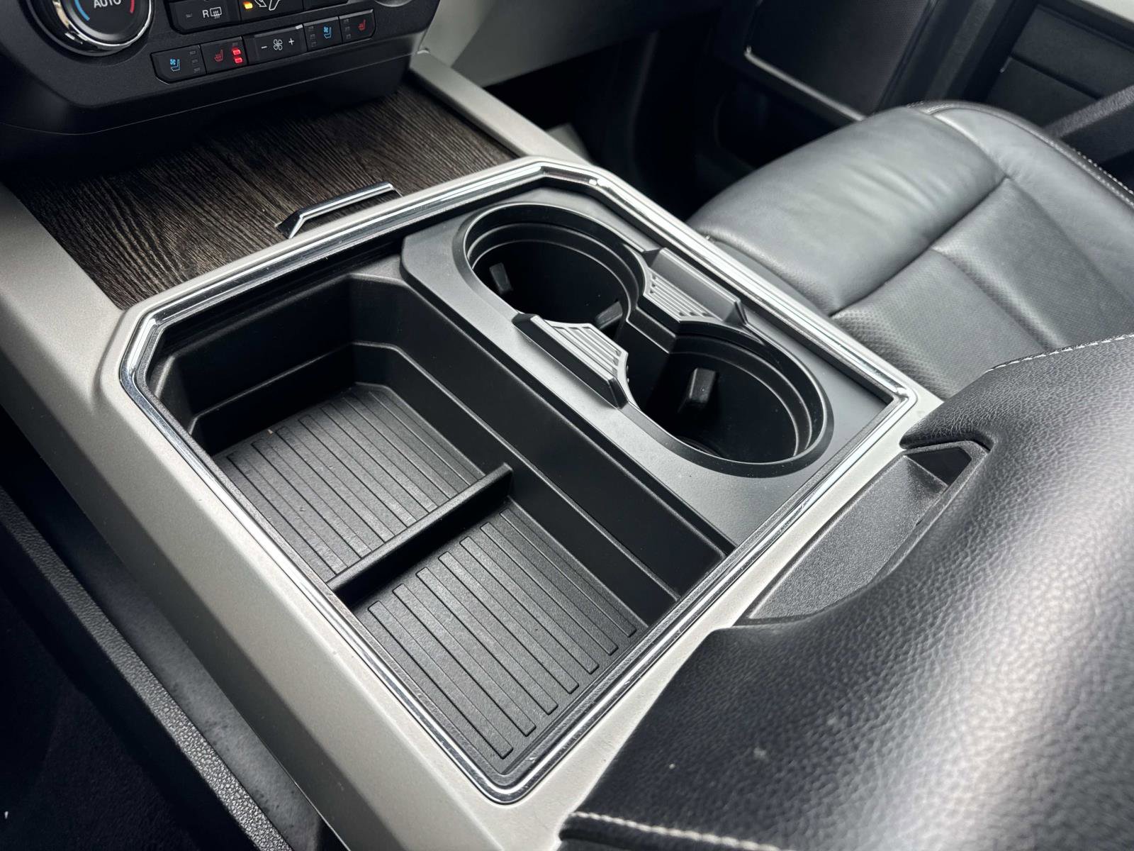 Used 2020 Ford F250 Lariat image 30