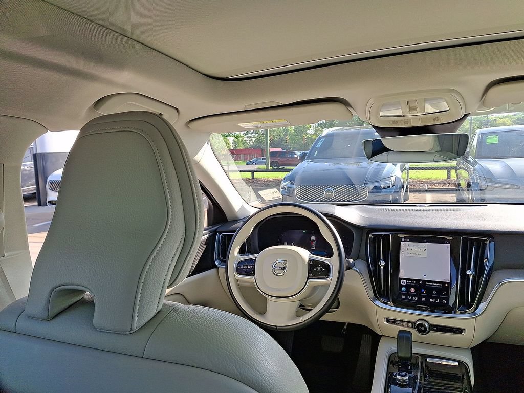 Certified 2023 Volvo S60 T8 Plus w/ Climate Package AWD/4WD image 15