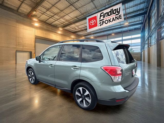 Used 2017 Subaru Forester 2.5i Premium w/ All-Weather Package AWD/4WD image 5