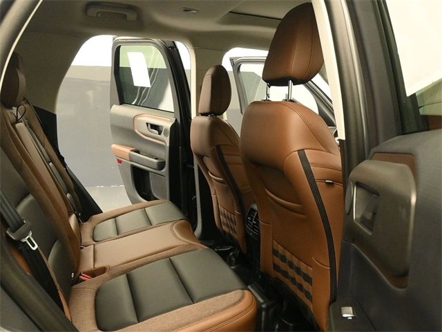 New 2025 Ford Bronco Sport Outer Banks w/ Sasquatch Outer Banks Package image 17