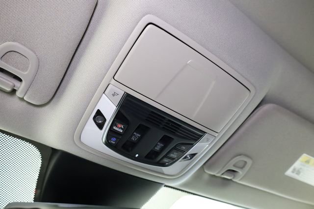 Used 2024 Acura MDX SH-AWD image 27