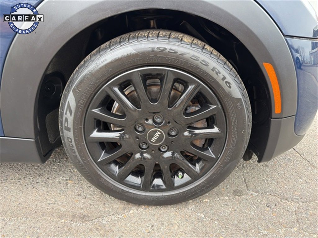 Used 2016 MINI Cooper S image 9