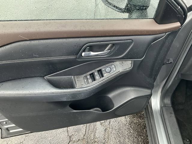 Certified 2023 Nissan Rogue SV w/ SV Premium B Package image 29