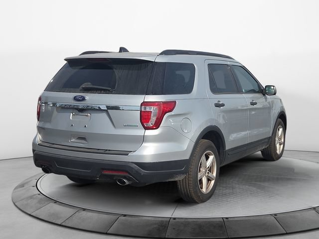 Used 2018 Ford Explorer FWD image 5
