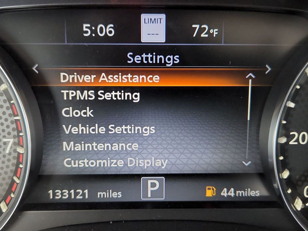 Used 2022 Nissan Armada Platinum image 31