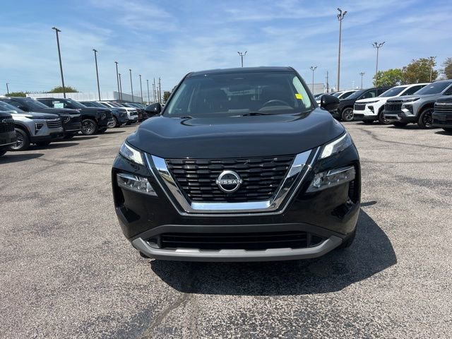 Used 2022 Nissan Rogue SV FWD image 8