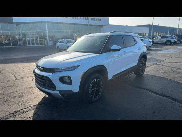 Certified 2023 Chevrolet TrailBlazer LT w/ Convenience Package image 4