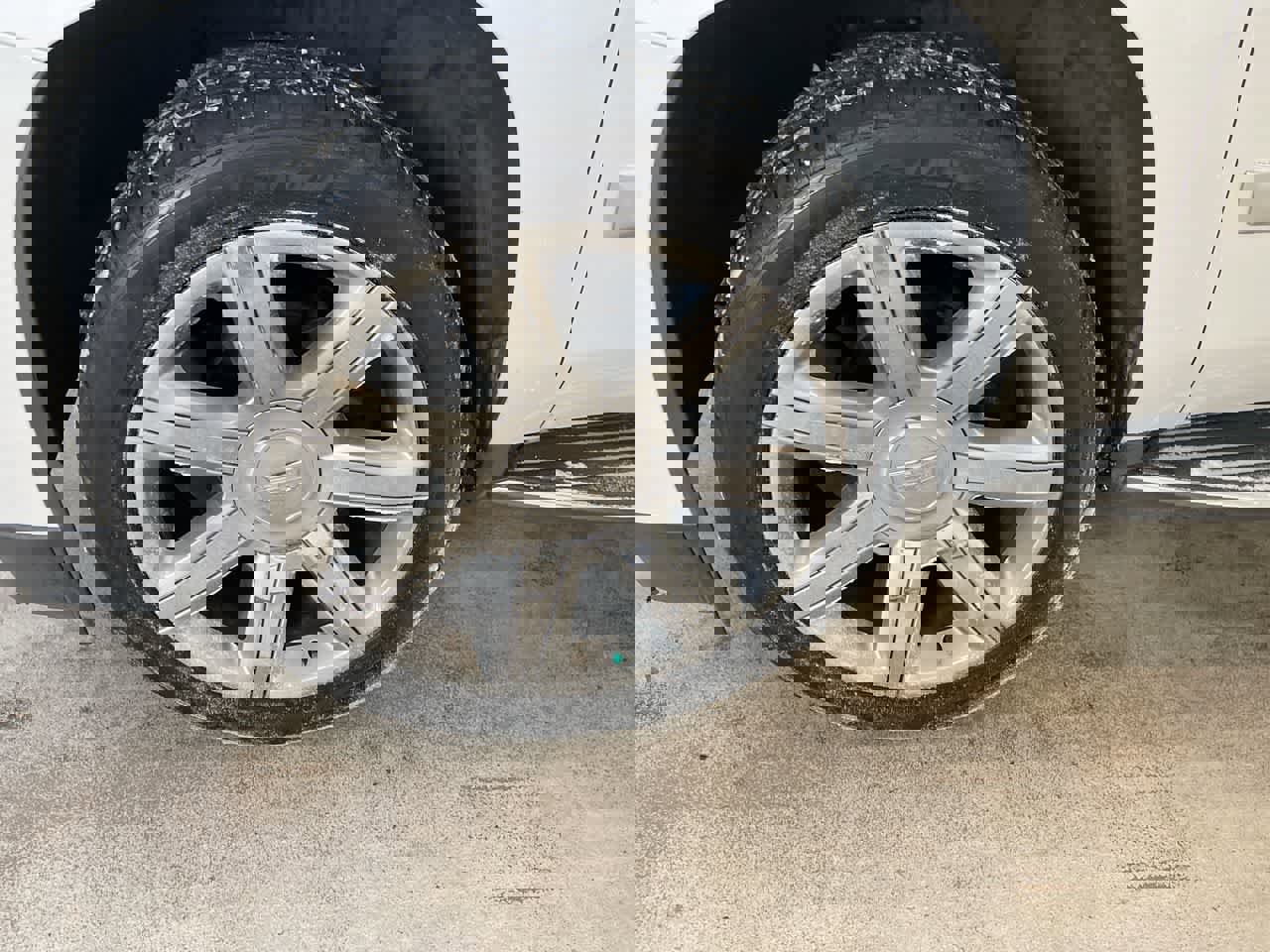 Used 2020 Cadillac Escalade Luxury image 10