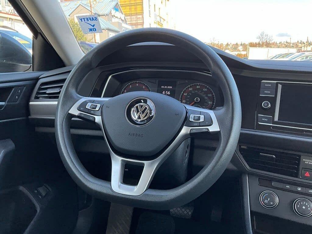Used 2021 Volkswagen Jetta S image 20