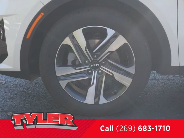 Used 2024 Kia Sorento SX Prestige w/ Panoramic Sunroof Package image 47