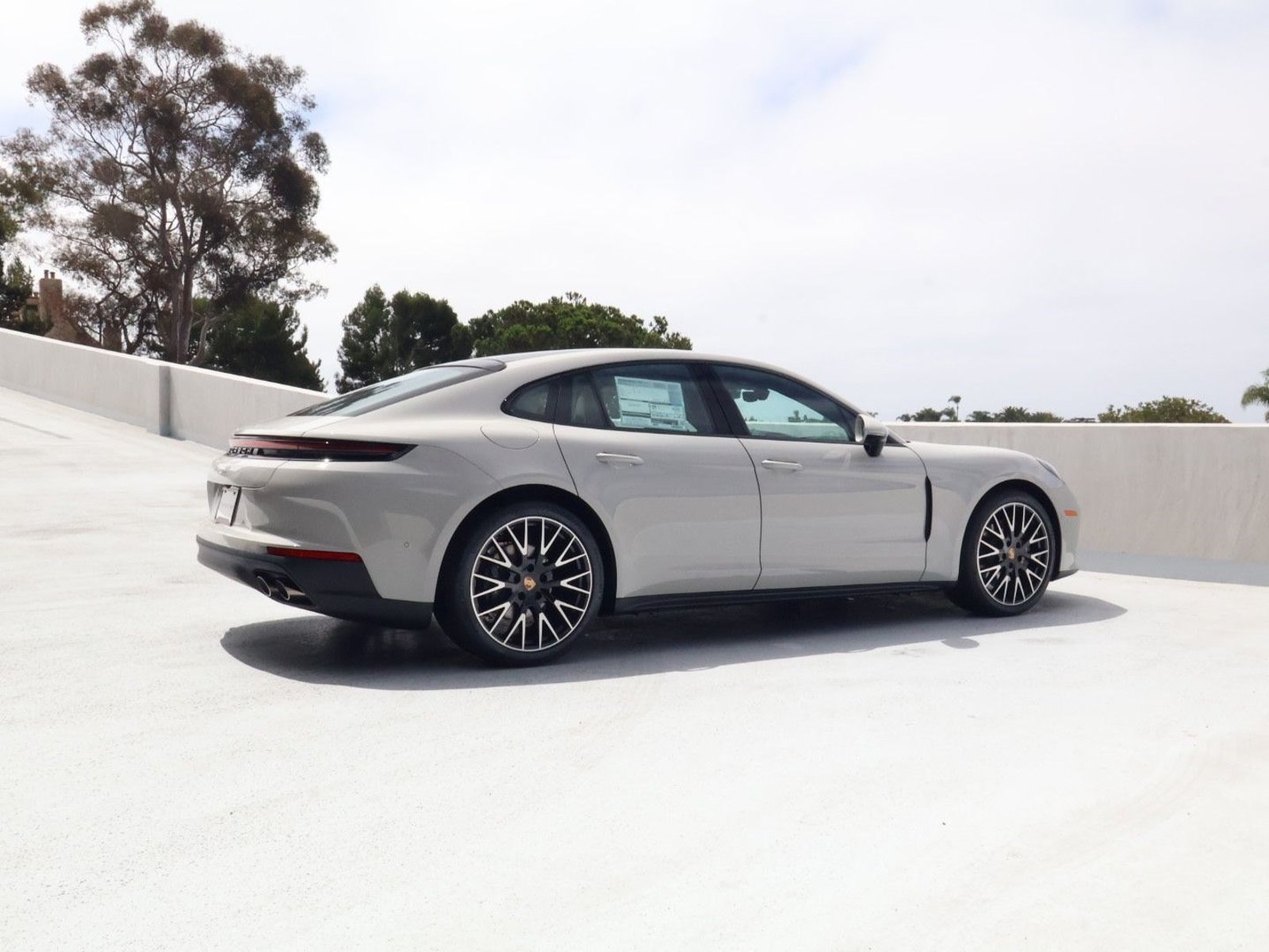 New 2026 Porsche Panamera image 8