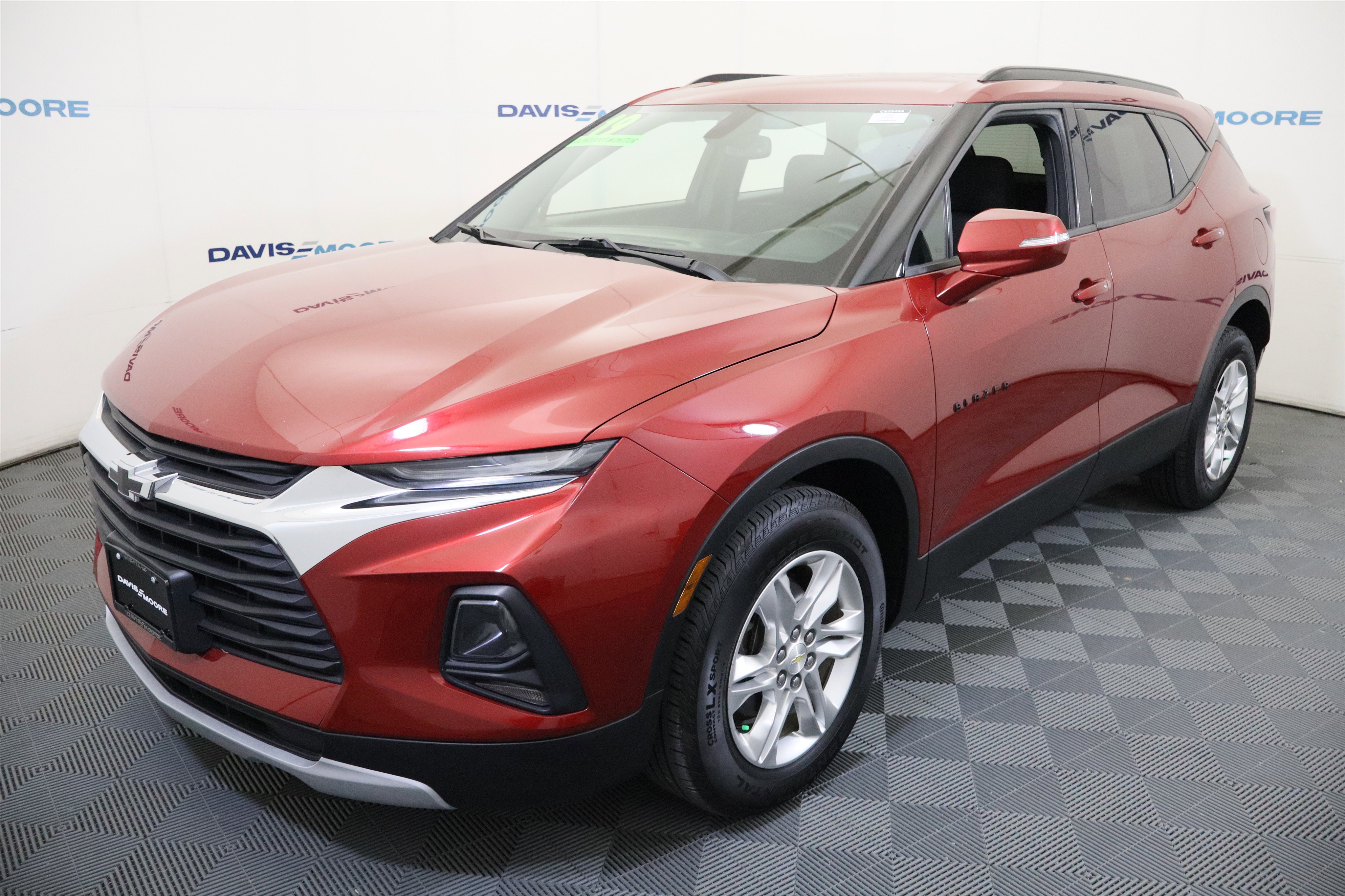 Used 2019 Chevrolet Blazer LT image 12