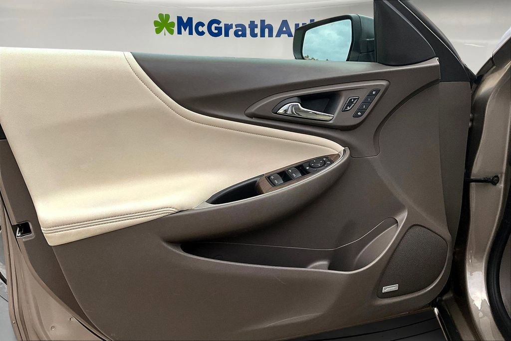 Used 2024 Chevrolet Malibu LT image 21