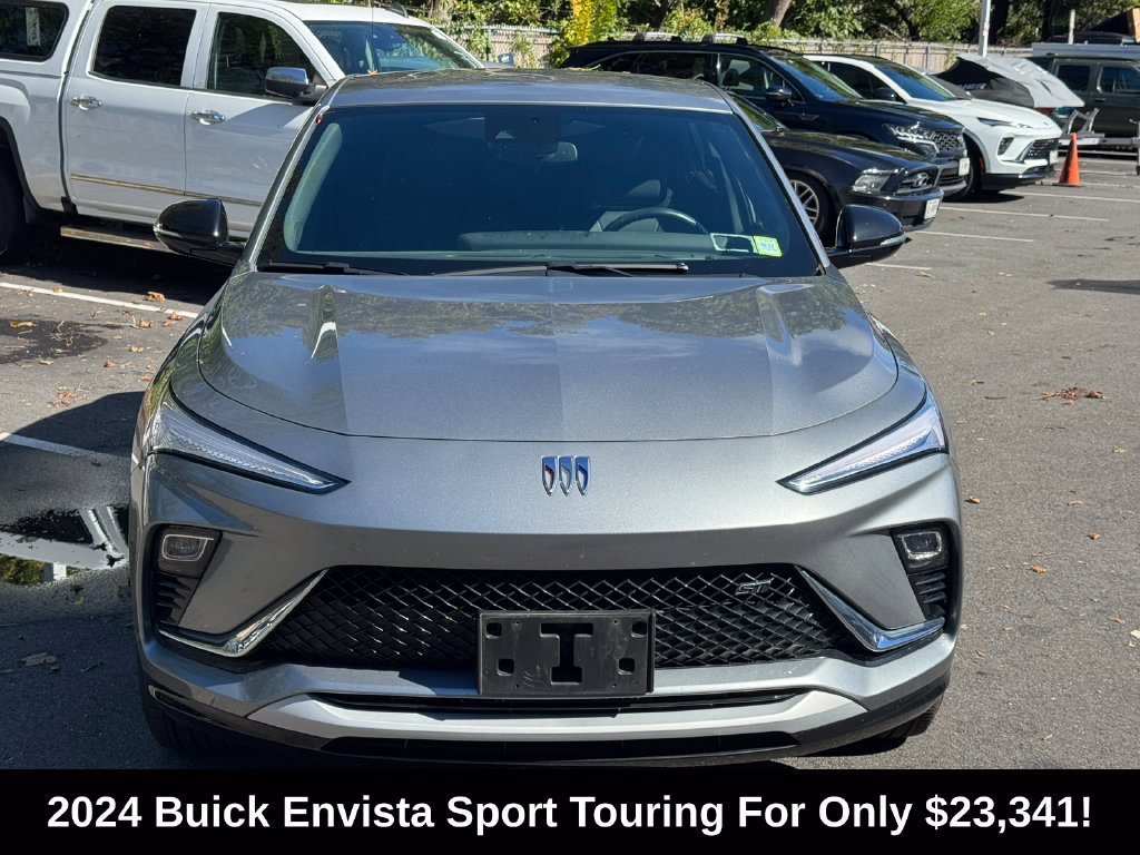 Used 2024 Buick Envista Sport Touring w/ Convenience II Package FWD image 2