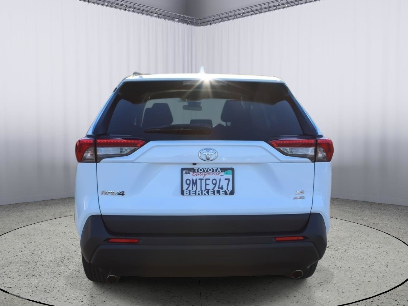 Certified 2024 Toyota RAV4 LE AWD/4WD image 7