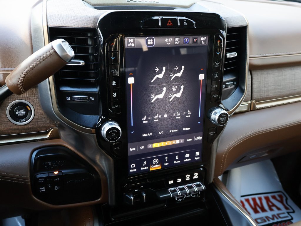 Used 2024 RAM 2500 Limited w/ Towing Technology Group image 22