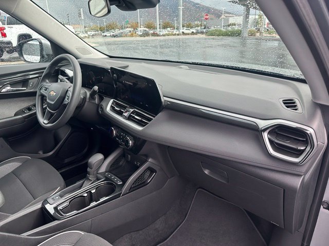 Used 2026 Chevrolet TrailBlazer LT AWD/4WD image 33