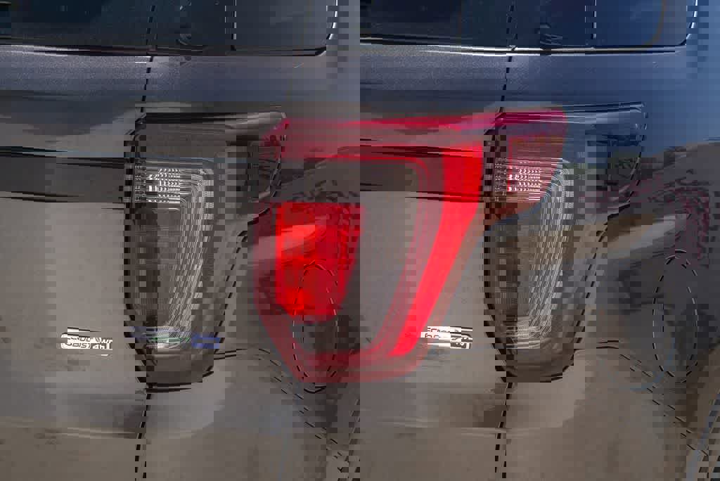 Used 2019 Ford Explorer Sport image 10