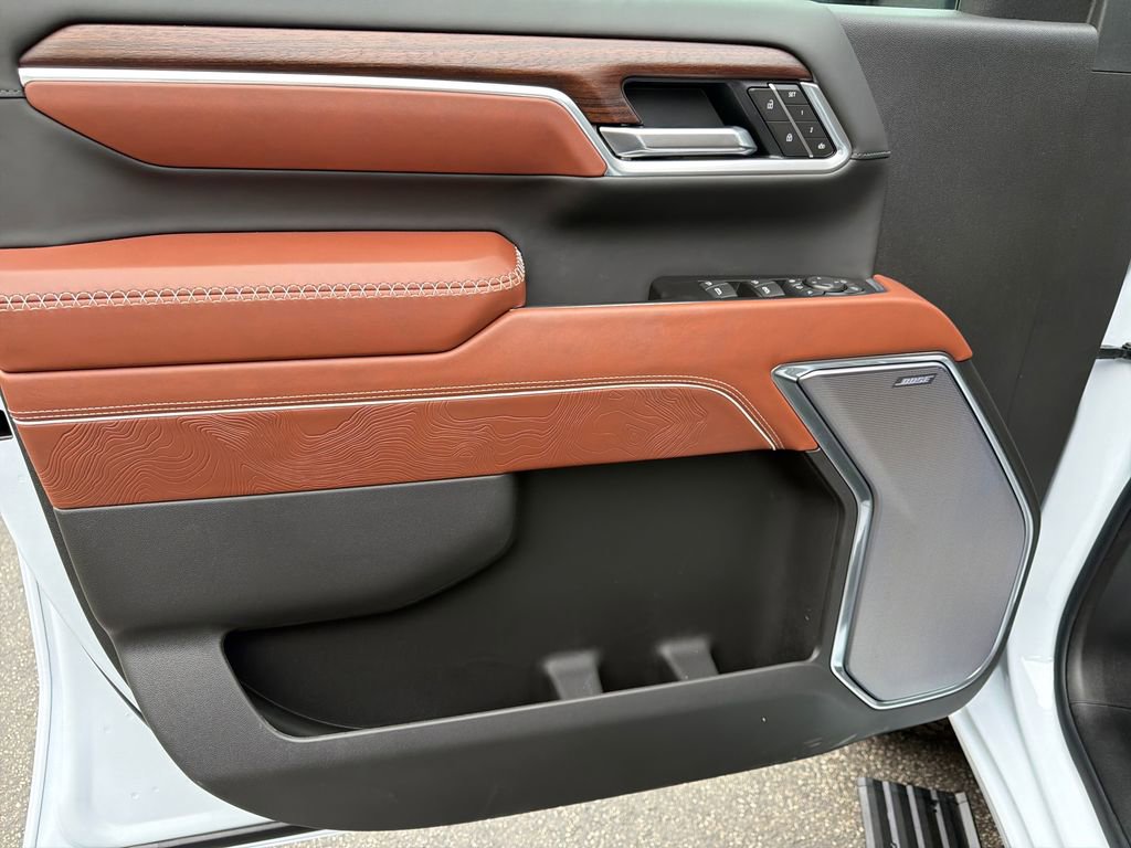 New 2026 GMC Sierra 2500 Denali Ultimate AWD/4WD image 11