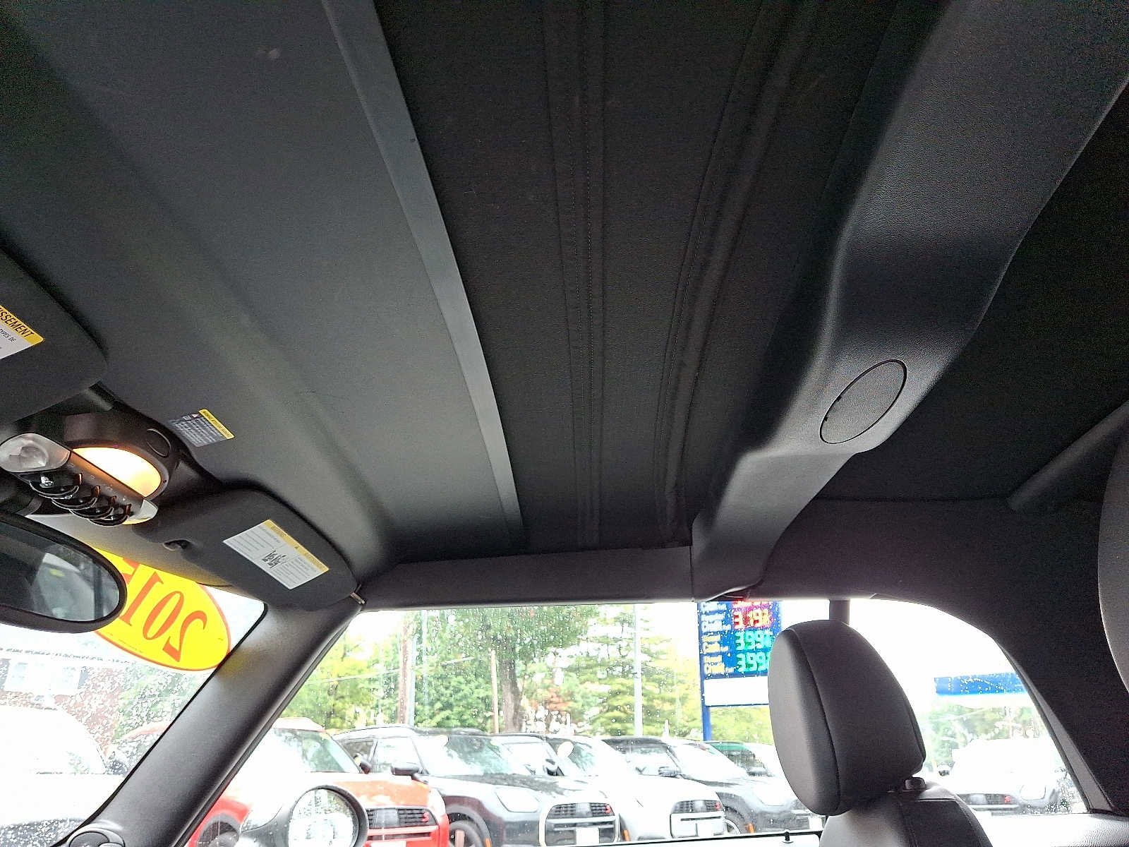 Used 2015 MINI Cooper S image 29