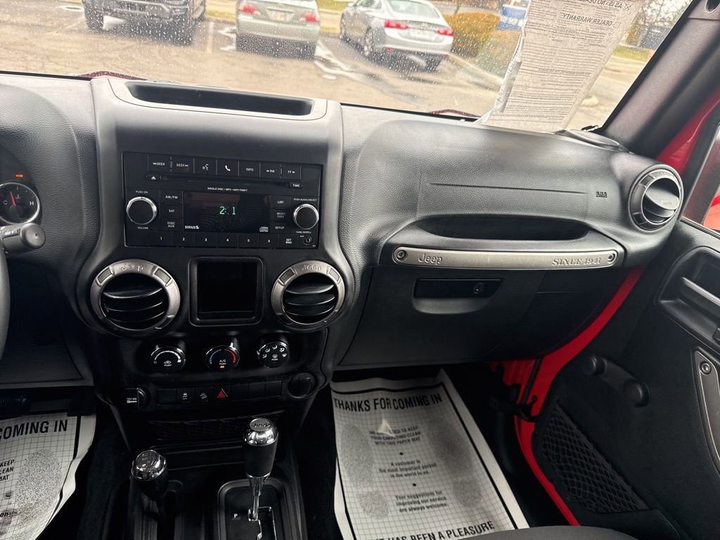 Used 2018 Jeep Wrangler Sport image 16