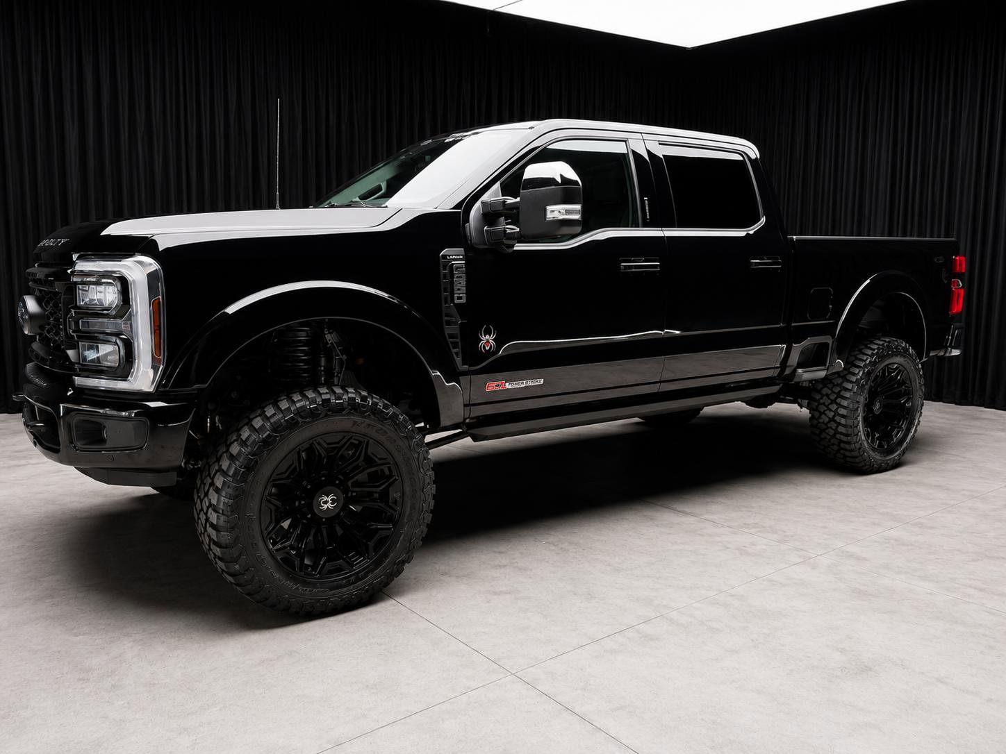 Used 2026 Ford F250 Lariat w/ Black Appearance Package AWD/4WD image 7