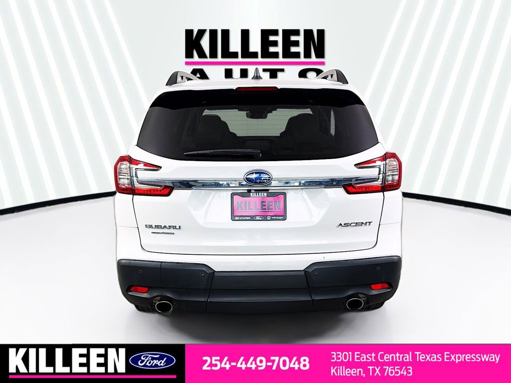Used 2023 Subaru Ascent Premium w/ Convenience Package image 7